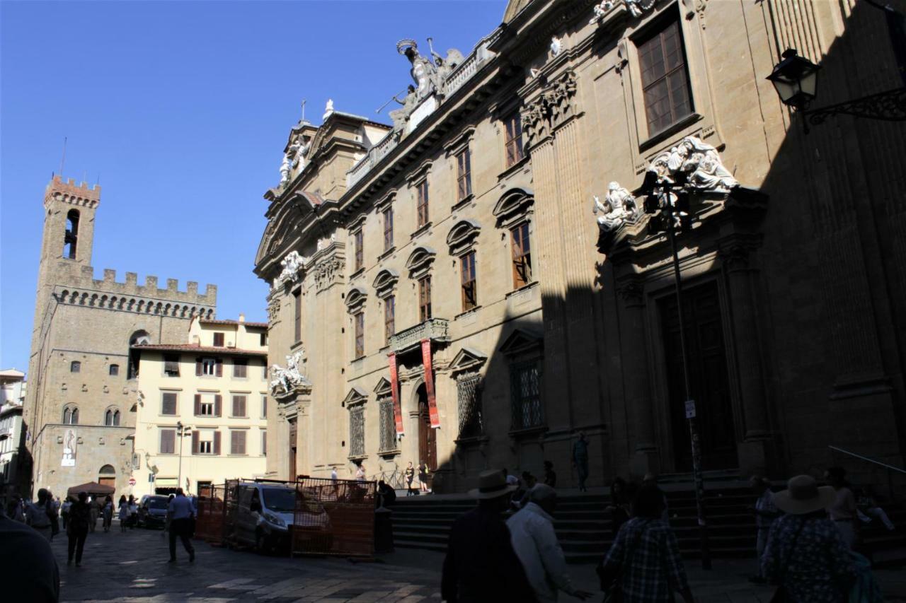 Margarida Apartment Firenze Bagian luar foto